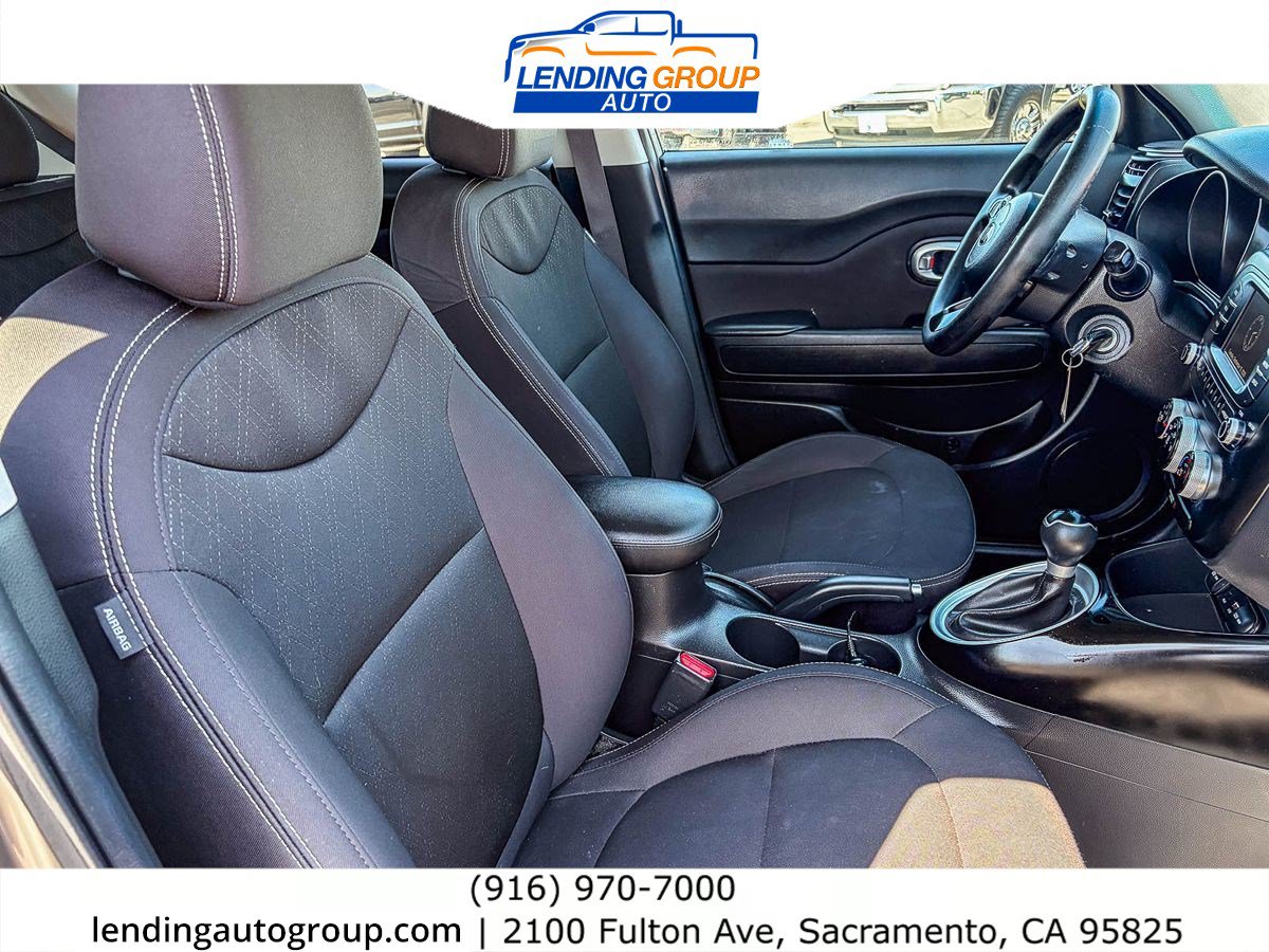 Used 2017 Kia Soul FWD image 15