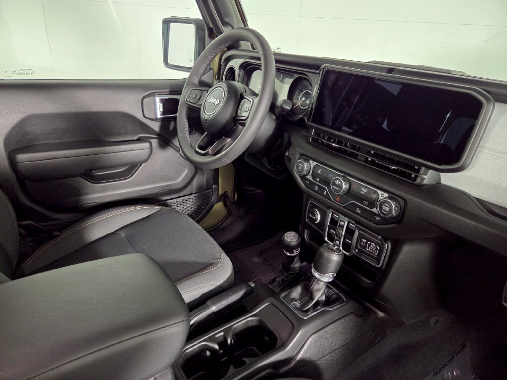 Used 2026 Jeep Gladiator Sport AWD/4WD image 30