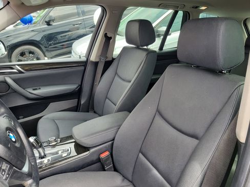Used 2017 BMW X3 sDrive28i RWD image 11