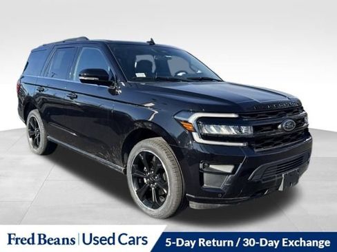 Certified 2022 Ford Expedition Limited image 1