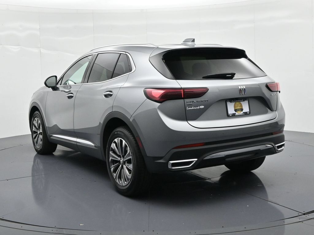 Used 2024 Buick Envision Preferred AWD/4WD image 8