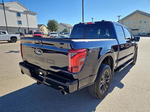 Used 2024 Ford F150 Lariat w/ FX4 Off-Road Package image 5