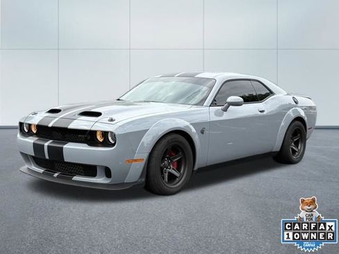 Used 2022 Dodge Challenger SRT Super Stock RWD image 5