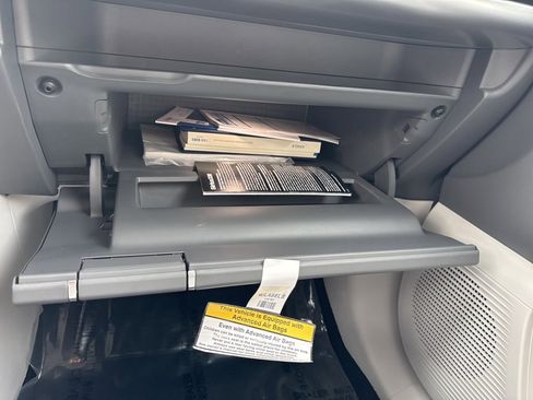 Used 2026 Hyundai Ioniq 9 SEL image 30