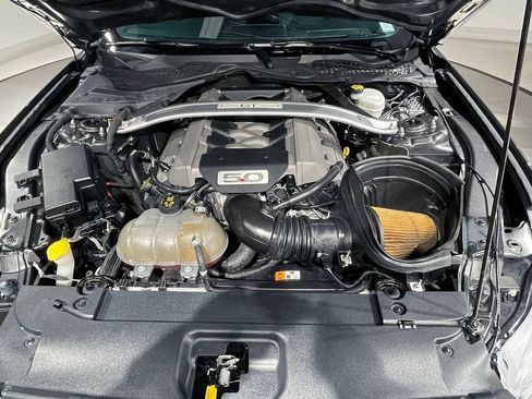 Used 2017 Ford Mustang GT w/ GT Performance Package RWD image 23