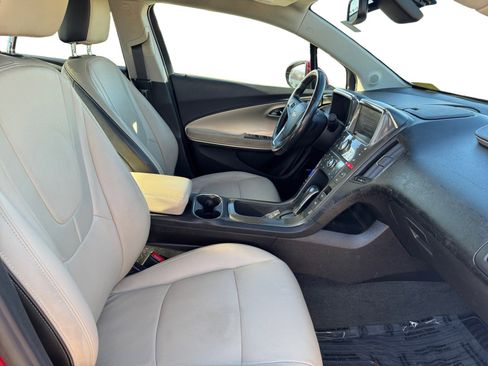 Used 2011 Chevrolet Volt Premium w/ Premium Trim Package image 15