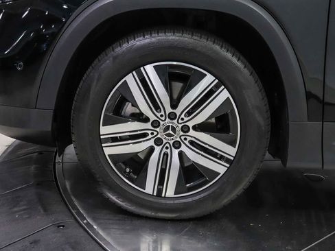 Certified 2023 Mercedes-Benz EQB 300 4MATIC image 9