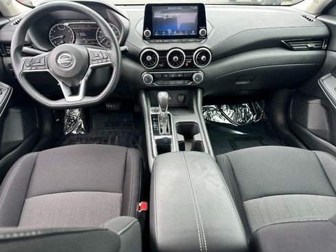 Used 2023 Nissan Sentra SV FWD image 11