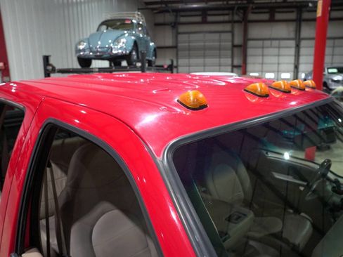 Used 1999 Ford F350 Lariat image 19