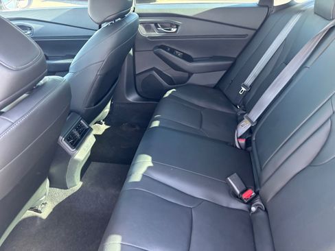 Used 2023 Honda Accord Touring image 18