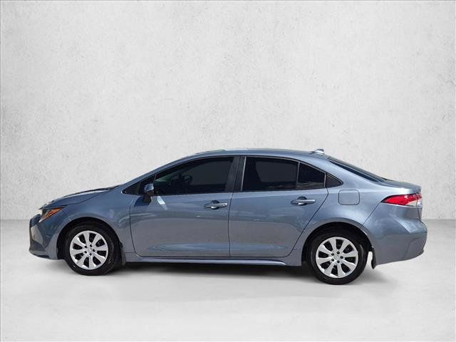 Used 2025 Toyota Corolla LE FWD image 9