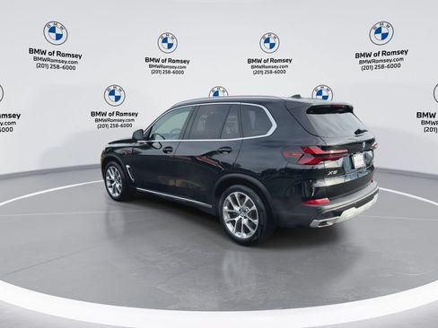 Used 2024 BMW X5 xDrive40i AWD/4WD image 6