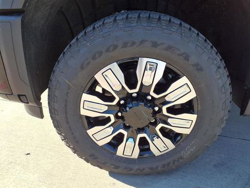 New 2026 GMC Sierra 2500 Denali w/ Denali Reserve Package image 22