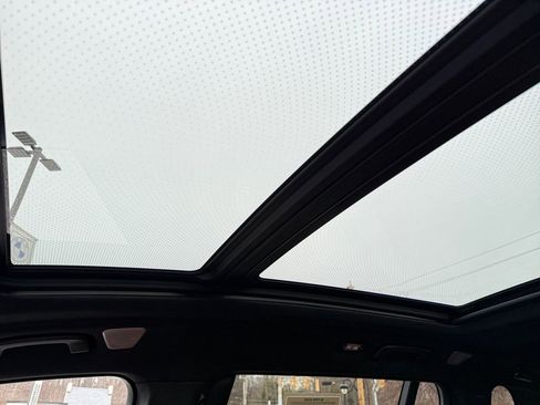 Certified 2025 BMW X7 M60i image 35