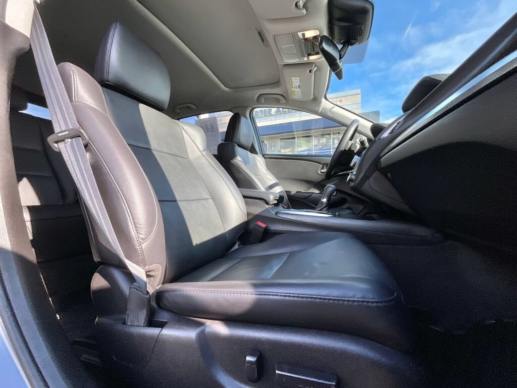 Used 2018 Acura RDX w/ Advance Package AWD/4WD image 11