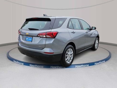 Certified 2023 Chevrolet Equinox LS AWD/4WD image 6