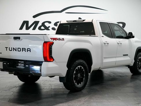 Used 2022 Toyota Tundra SR5 w/ TRD Off-Road Premium Package AWD/4WD image 4