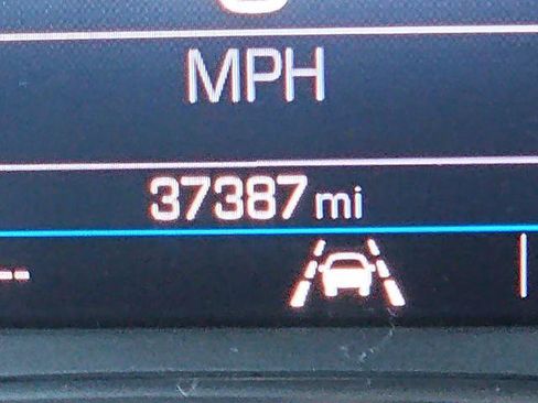 Certified 2024 GMC Terrain SLE image 12