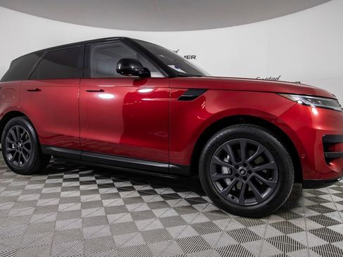 Used 2023 Land Rover Range Rover Sport SE AWD/4WD image 2