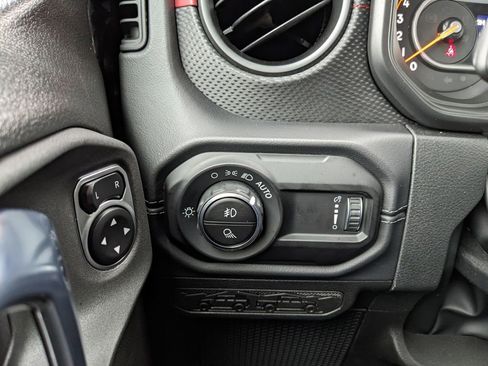 New 2026 Jeep Gladiator Rubicon AWD/4WD image 46