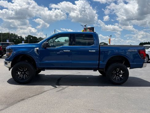 Used 2025 Ford F150 XLT w/ Equipment Group 301A Standard AWD/4WD image 5