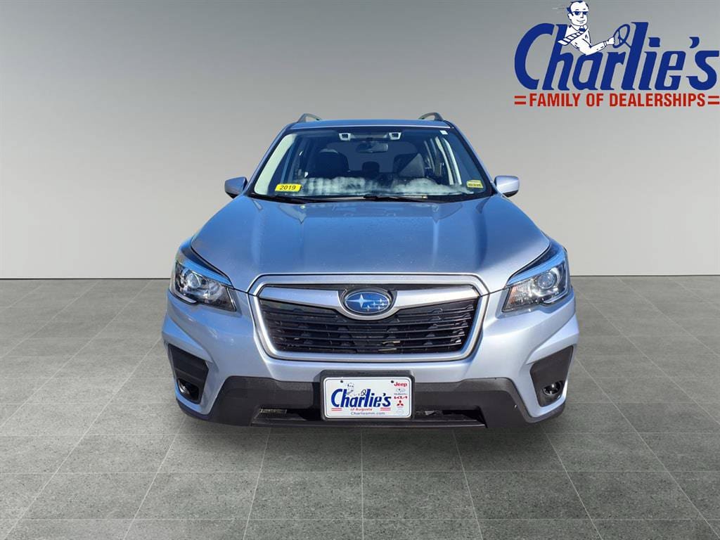 Used 2019 Subaru Forester Premium w/ All-Weather Package AWD/4WD image 2
