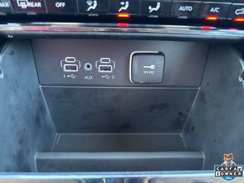 Used 2023 Jeep Grand Cherokee Laredo AWD/4WD image 63
