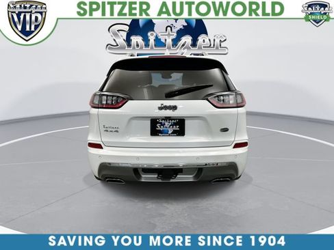 Used 2019 Jeep Cherokee Overland w/ Technology Group AWD/4WD image 9
