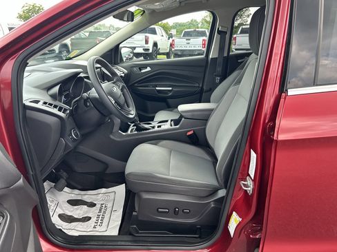 Used 2019 Ford Escape SE AWD/4WD image 24