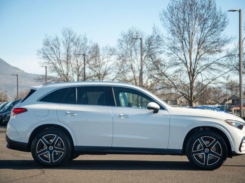 New 2026 Mercedes-Benz GLC 300 4MATIC image 5