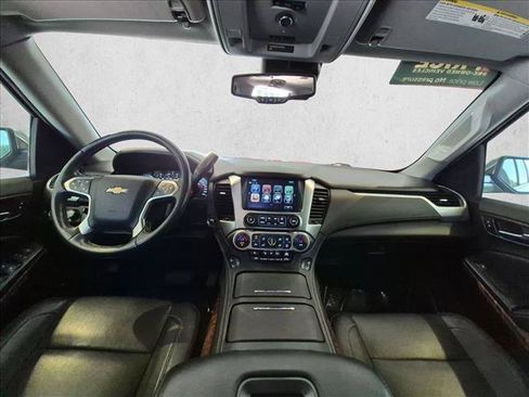 Used 2020 Chevrolet Suburban Premier w/ Max Trailering Package AWD/4WD image 16