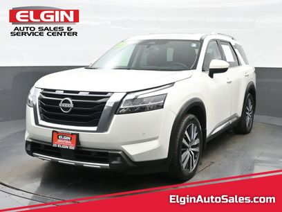 Used 2022 Nissan Pathfinder Platinum w/ Cargo Package