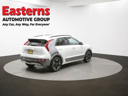 Used 2023 Kia Niro Wave image 43