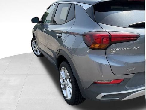 Used 2021 Buick Encore GX Preferred w/ Cold Weather Comfort Package AWD/4WD image 4