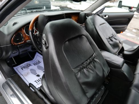 Used 2004 Jaguar XK8 Coupe image 42