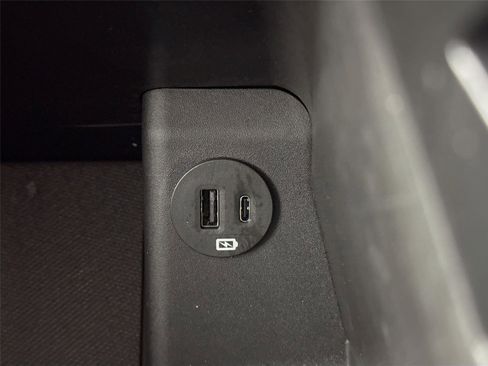 Used 2022 Ford F150 XLT w/ Equipment Group 302A High image 33