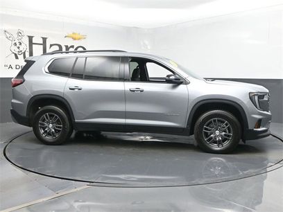 Used 2025 GMC Acadia Elevation