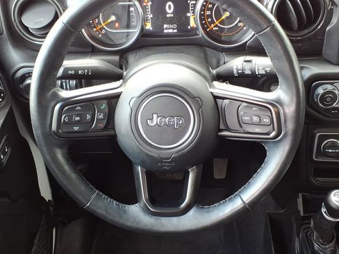 Used 2020 Jeep Wrangler Unlimited Sport image 13