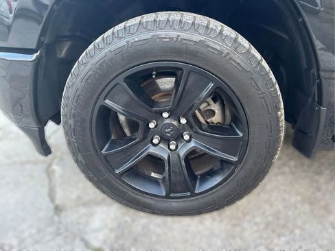 Used 2020 RAM 1500 Big Horn AWD/4WD image 12
