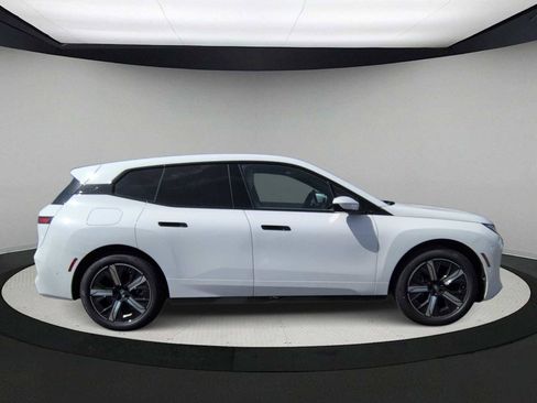 New 2026 BMW iX xDrive45 image 9