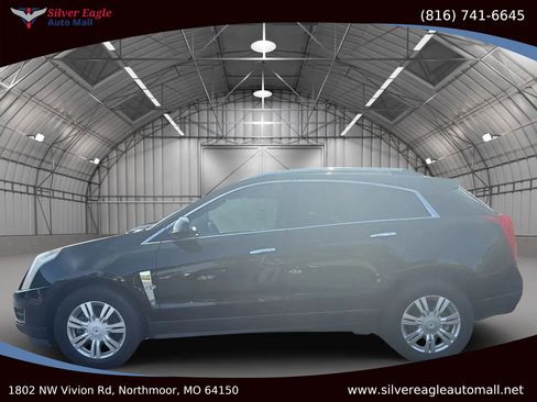 Used 2010 Cadillac SRX Luxury image 4