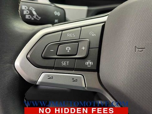Used 2023 Volkswagen Atlas SE AWD/4WD image 43