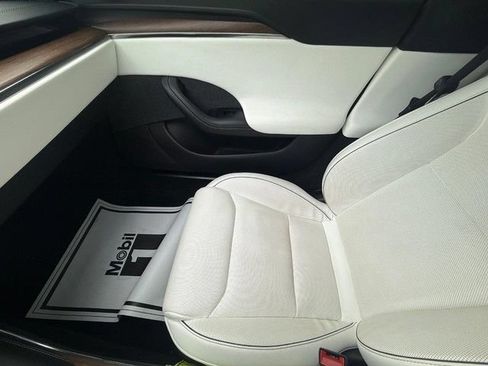 Used 2021 Tesla Model S Plaid AWD/4WD image 27