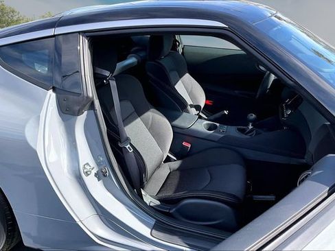 New 2026 Nissan Z Sport w/ Floor Mat Package RWD image 9