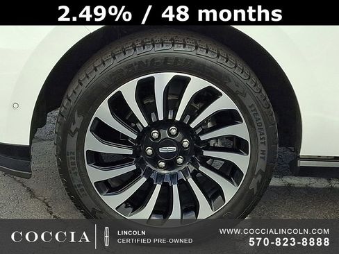 Certified 2024 Lincoln Navigator Black Label image 8