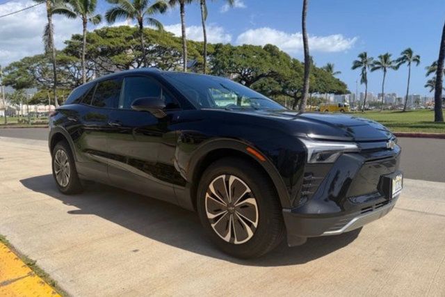 Used 2024 Chevrolet Blazer EV LT AWD/4WD image 2