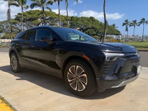 Used 2024 Chevrolet Blazer EV LT AWD/4WD image 2