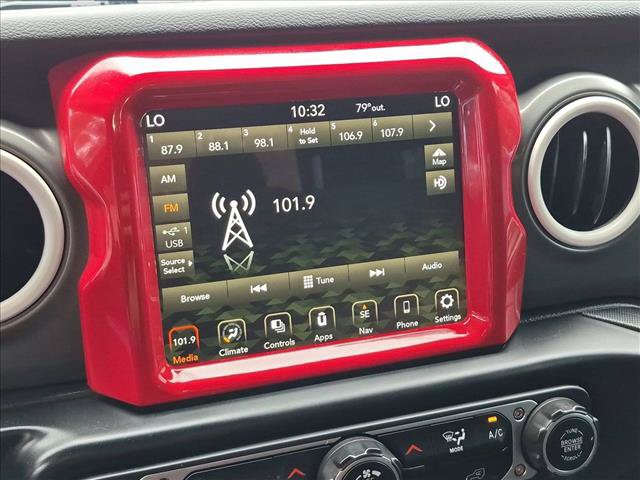 Used 2023 Jeep Gladiator Sport AWD/4WD image 17