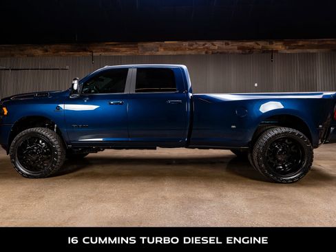Used 2024 RAM 3500 Big Horn w/ Night Edition image 6