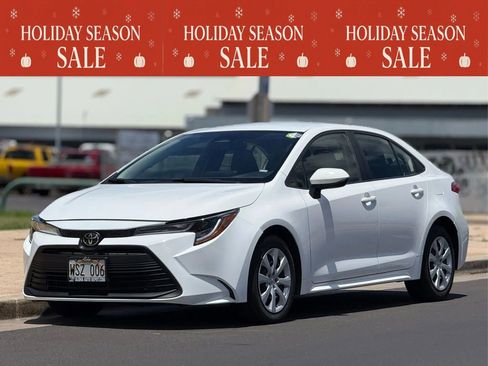 Used 2023 Toyota Corolla LE image 1